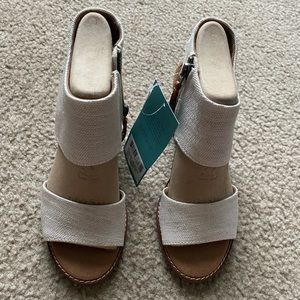 TOMS Majora Cutout Sandals
